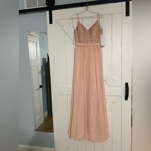 Kleinfeld NWT sz 2 pink formal dress.